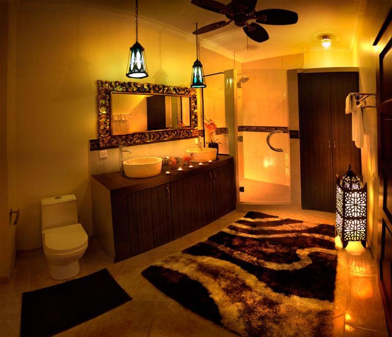 Tempat Senang Spa Resort & Restaurant سيكوبانغْ المظهر الخارجي الصورة